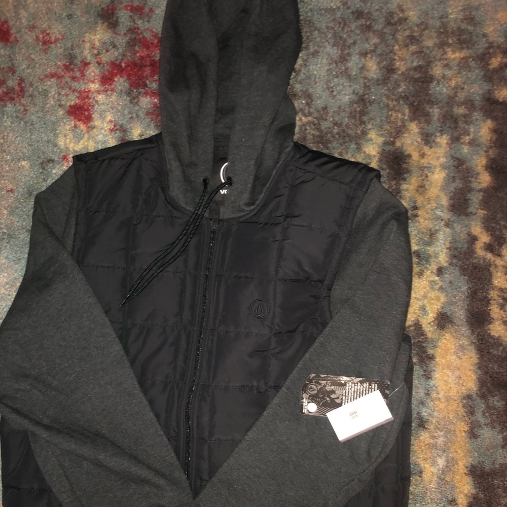 Men’s Volcom Sweater